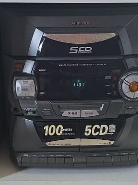 Audiovox 5-CD Home Stereo System - Black